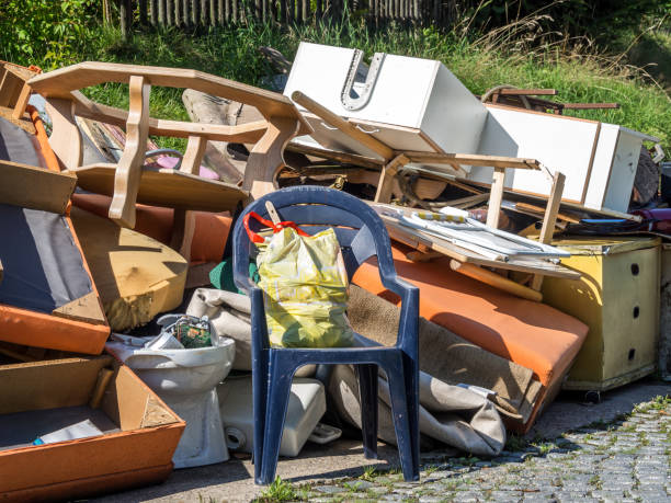 Best Attic Cleanout Services  in Livingston, LA